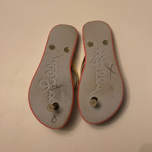 Lilly Pulitzer Floral Flip Flops - Picture 6 of 9